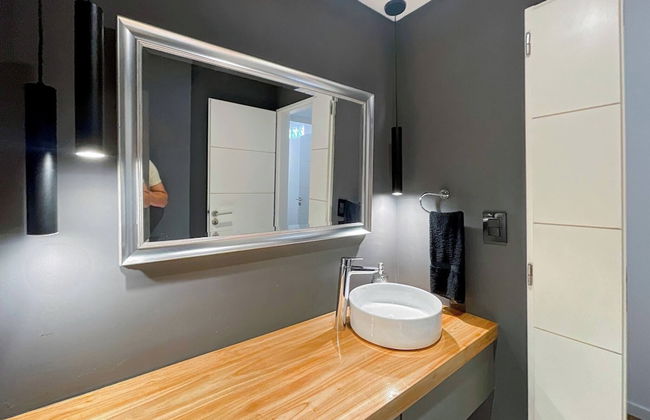 Urban Retreat Elegant Modern Apartment With Balcony in Villa del Parque - Foto 20