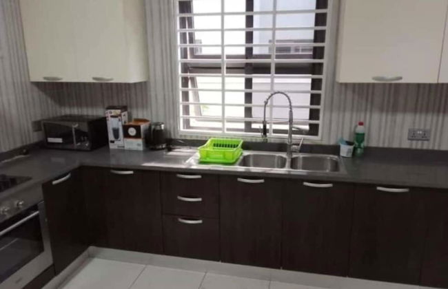 3 Bedroom En-suite House in Communication Hills, East Legon Hills - Photo 20