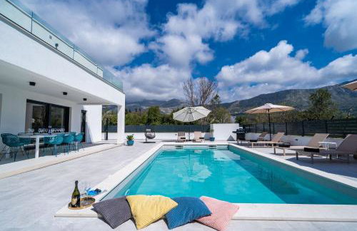 Villa Invigo - Brand New Private Pool Villa - Foto 7