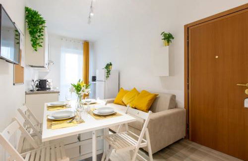 Rent Apartment - Stylish House Free WiFi-Parking-Airport - Photo 3