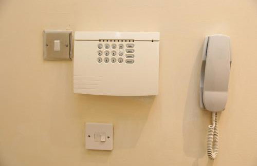 Beautiful cozy 3 bedroom 2 bathroom apartment - Foto 30