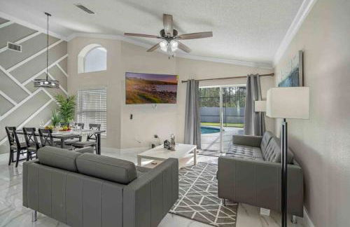 The Ritz Vacation, Heated Pool, Close 2 Disney - Photo 5