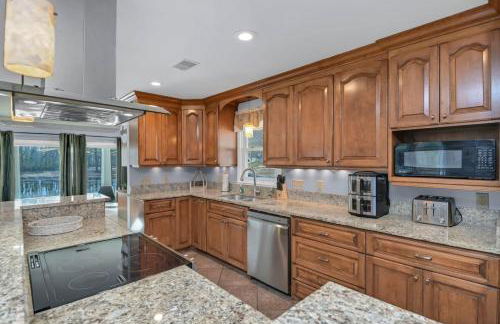 Pond View Retreat Spacious 3BR - Foto 20