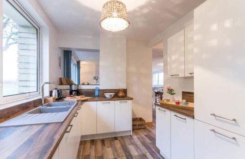 La Maison Bleue au coeur des Plages du Débarquement - Photo 10