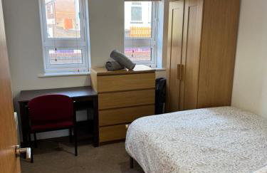 Modern, Quiet, Sleeps 10, Parking, Anfield, Beatles, Liverpool - Photo 25