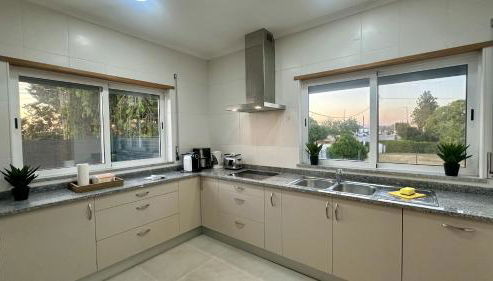 Figo by Check-in Portugal - Foto 4, stove