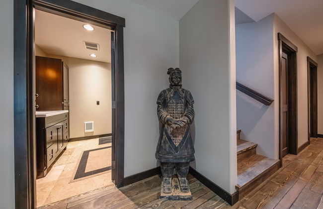 Chateau Fortine Retreat for 6! - Photo 47