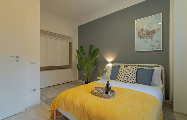 Central 4BR Flat - 2 Units Combined with Balconies, Near Cismigiu, 2 Kitchens & 2 Baths - Foto 10