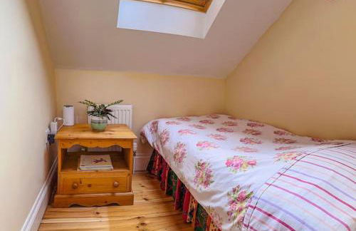 Sticklinch Farm Cottage Near Glastonbury town & walking distance for festival 4 beds sleeps 5 - Photo 17