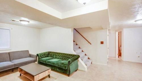 Entire Home Blocks from Notre Dame. Sleeps 8+ - Foto 2