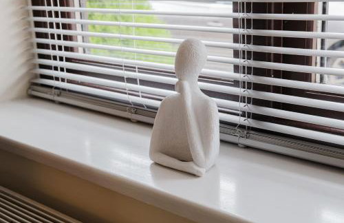 Modern and Stylish Home away from Home - Foto 33