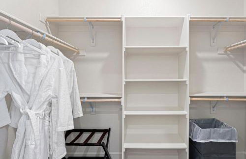 Stylish Sleek 4BR Nevada Home Near Downtown Reno - Foto 19