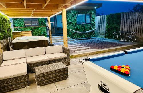 Hazells Lodge Farm Stay Sleeps 2 Undercover Hottub and Pool Table - Foto 2