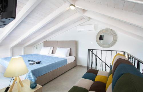 The Lefkadian collection G and N - Photo 17