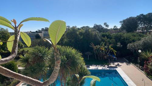 Sotogrande Duplex near Polo, best pool view, 2 pools, full south, 7 drive to beaches and Port - Foto 1