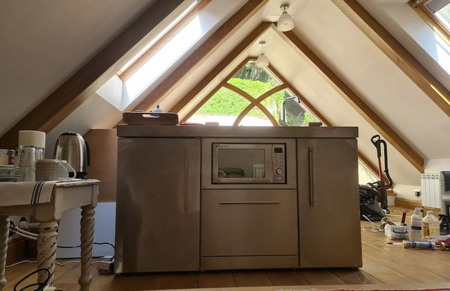 Charming En-suite Bedroom With Patio in St Aubin - Foto 5