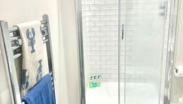 Norman Road Rocks - Foto 4, Shower