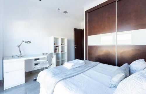 Luxury Villa with swimming pool and amazing views - Photo 12