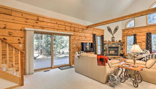 Bayfield Cabin with Wraparound Deck and Fire Pit - Foto 4