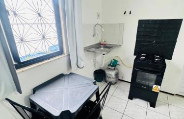 Ap em bairro nobre com garagem e ar - Foto 6