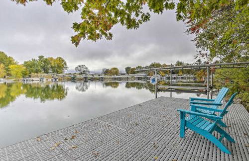 Birchwood Cottage with Red Cedar Lake Access! - Foto 27