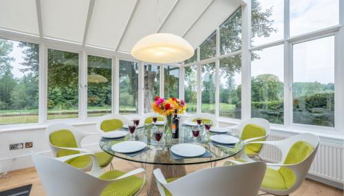 Beech House - Photo 4