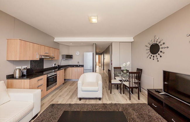 Infinity Self-Catering Apartments - Photo 43