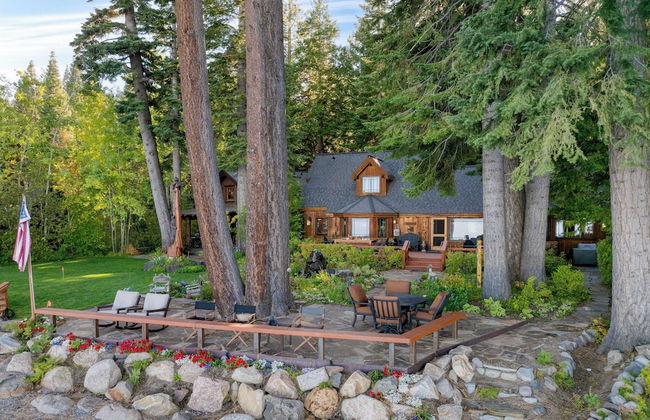 Homewood Lakefront by Avantstay Private Beach & Lake Access + Views! - Photo 42