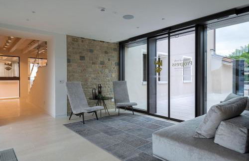 Progress Country & Wine House - Photo 17