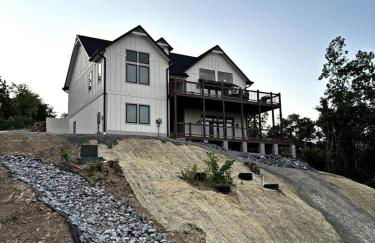 Exclusive Lakefront Retreat on Douglas Lake - Photo 48