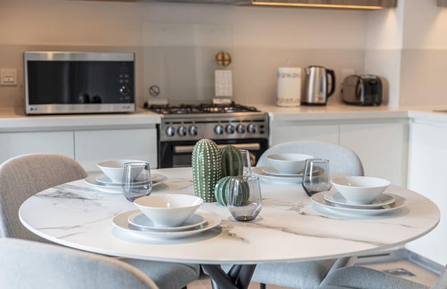 Elite LUX Holiday Homes - Upscale Stylish 2BR Dubai Hills - Foto 6