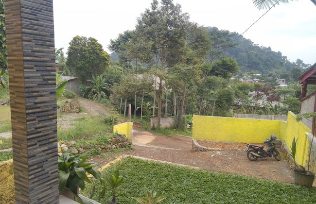 Villa Atalarik By Ruang Nyaman - Foto 3