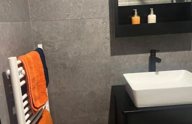 Stylish - 1 bed apartment in Jesmond - Photo 6