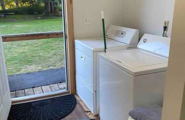 Riverfront Getaway on the Wild and Scenic - Foto 6