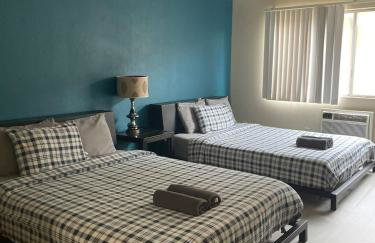 Affordable double queen bed apart in Beverly Hills - Foto 1