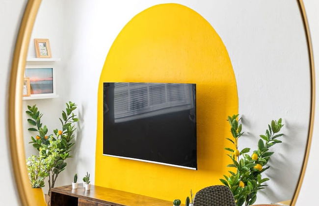 Lovely 2 BR Condo in Sailboat Bend - Photo 16