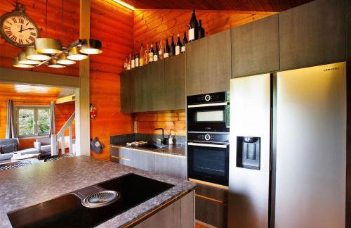 Pétillant Chalet aux 3 étangs avec SPA, Sauna et Véranda - Foto 11