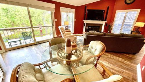 80BPD, Four bedroom, two 1 2 bath log-sided condo with lake view , garage condo - Foto 3