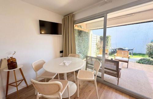 Lovely T2 - Terrasse & jardin - 50m des plages - Foto 7