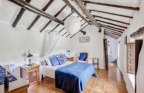 Villa in Montefrio near Iznajar Lake - Photo 10