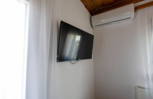 SOFIAS APARTMENTS in LESVOS - Photo 77