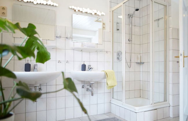 The Parents' House Comfortable Holiday Residence - Photo 13