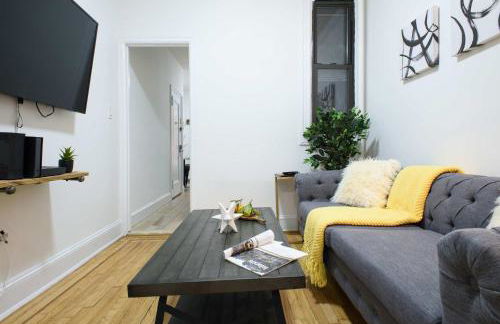 1567-1A New 2br PRIME upper East APT W&D - Foto 2