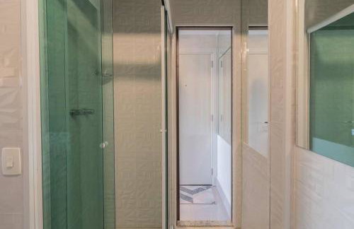Flat surpreendente 5 pessoas em condomínio moderno 02 suites climatizados - Foto 25