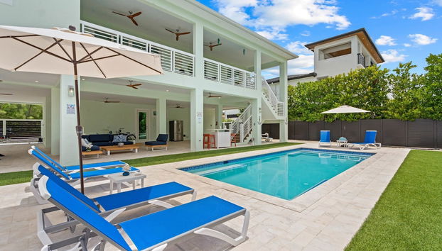 Emerald Oasis Lux Waterfront Gem Pool Kayaks - Foto 3, Habitación