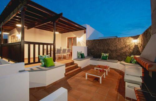 Stylish 6 Bedroom Villa Princesa - Hot Tub - Heated Pool - Near Beach & Waterparks - Foto 23