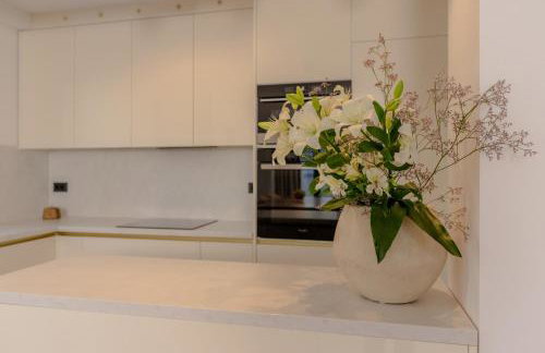 Villa Isabel - Luxury Apartments with Heated Pool & Sea View - Foto 12