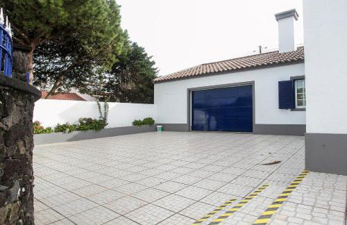 Capelas Blue , Relax & Fun - Up to 14 Guests! - Photo 8