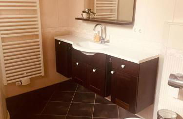 Weener - City Apartment mit Garten - Foto 4