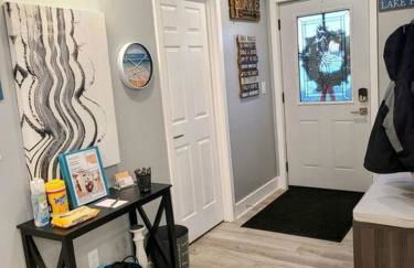 Newly Built Waterfront home w/Amazing Views - Foto 15